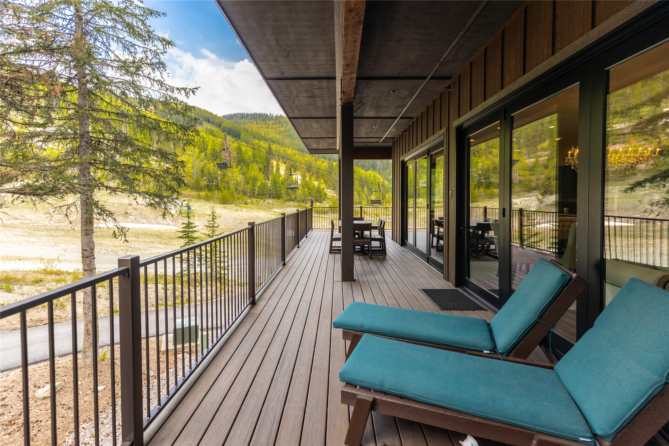 Whitefish, Montana 59937, United States, 3 Bedrooms Bedrooms, ,4 BathroomsBathrooms,Residential,Active,33196