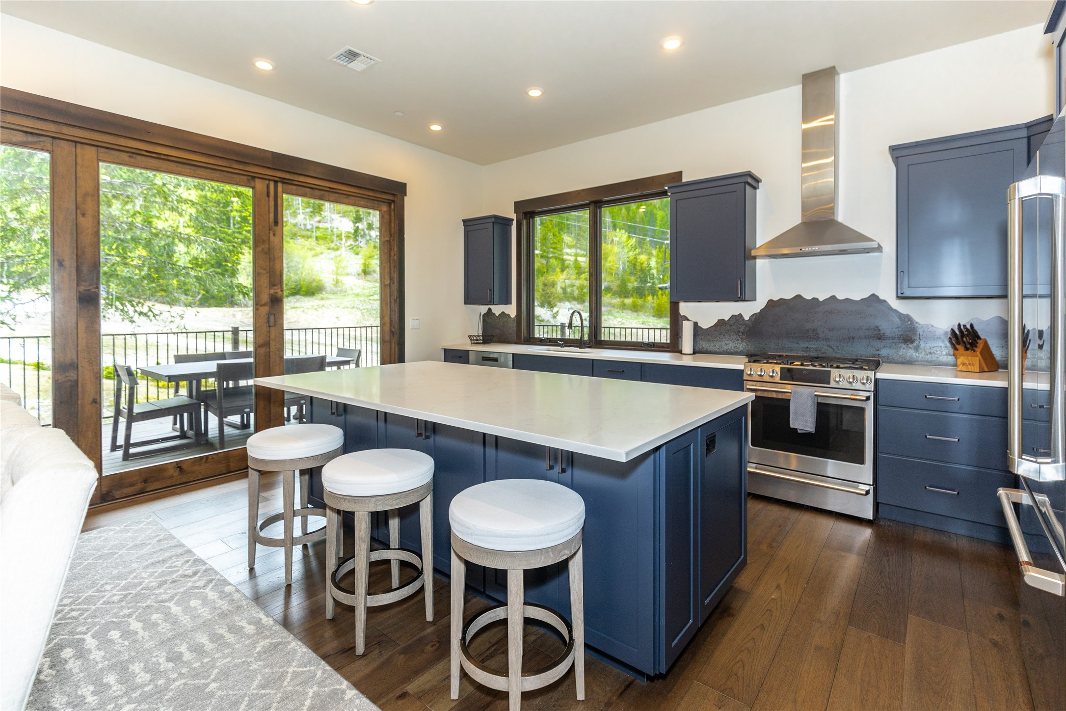 Whitefish, Montana 59937, United States, 3 Bedrooms Bedrooms, ,4 BathroomsBathrooms,Residential,Active,33196