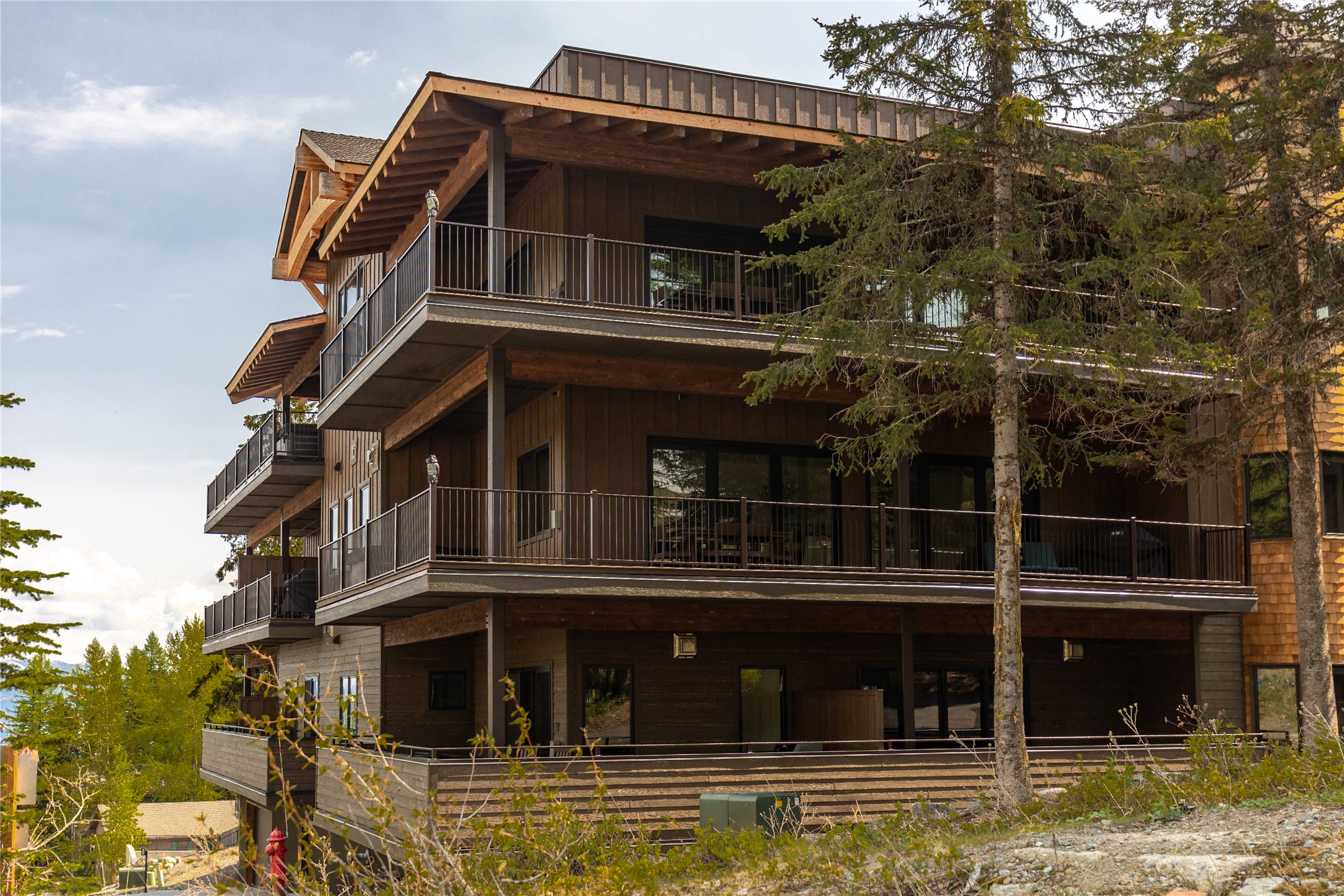 Whitefish, Montana 59937, United States, 3 Bedrooms Bedrooms, ,4 BathroomsBathrooms,Residential,Active,33196