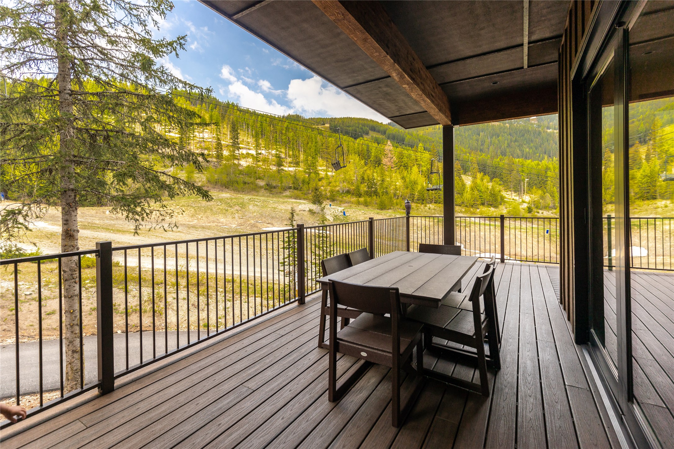 Whitefish, Montana 59937, United States, 3 Bedrooms Bedrooms, ,4 BathroomsBathrooms,Residential,Active,33196