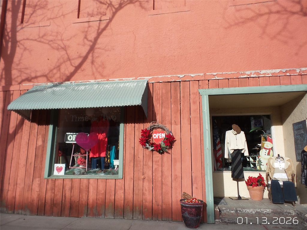 Photo of 115 Central Avenue, Great Falls, MT 59401 (MLS # 30064036)