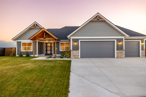 Photo of 175 W Monture Ridge, Kalispell, MT 59901 (MLS # 30060086)