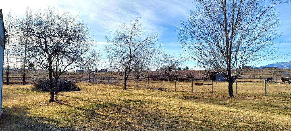 Photo of 723 Rising Sun Lane, Stevensville, MT 59870 (MLS # 30064113)