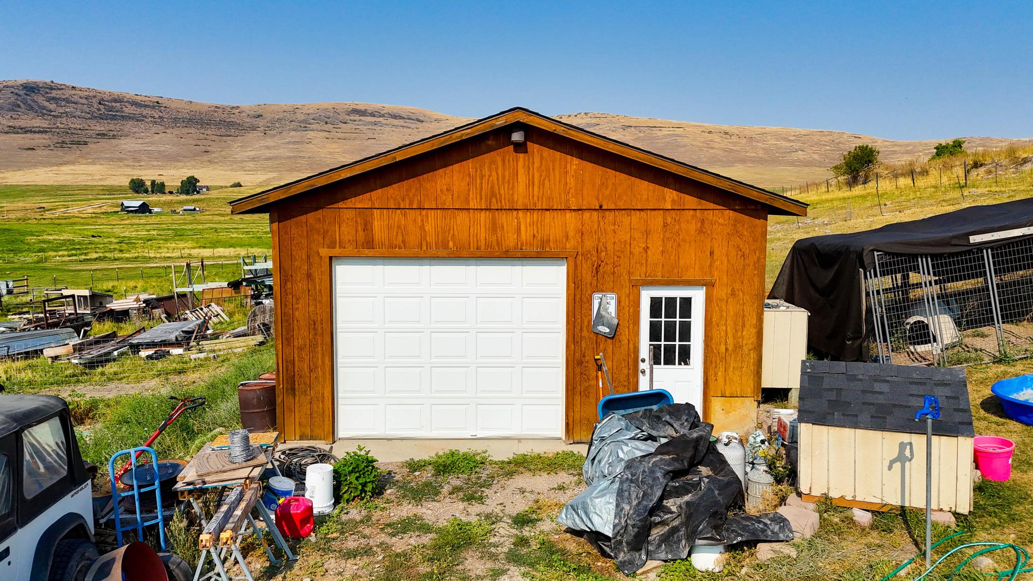 42464 Ridgeway Road