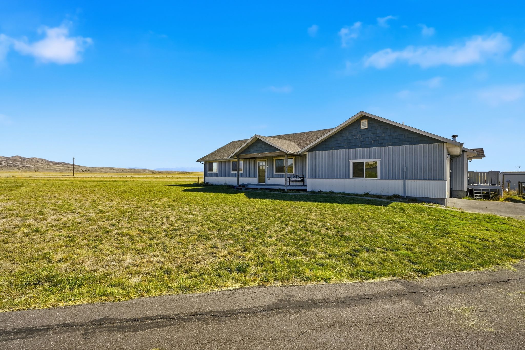 6 Snow Goose Court