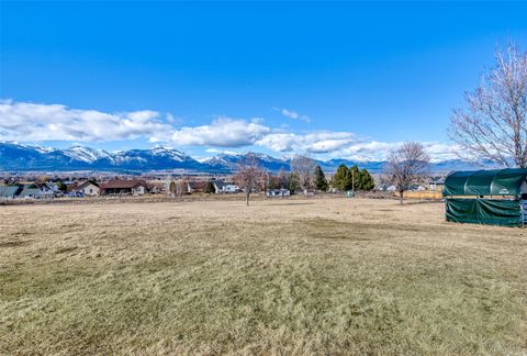 Tiny photo for 675 Warbler Lane, Corvallis, MT 59828 (MLS # 30070760)