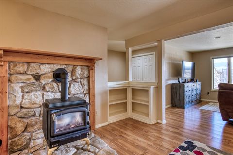 Tiny photo for 675 Warbler Lane, Corvallis, MT 59828 (MLS # 30070760)
