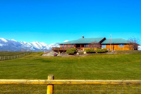 Tiny photo for 675 Warbler Lane, Corvallis, MT 59828 (MLS # 30070760)