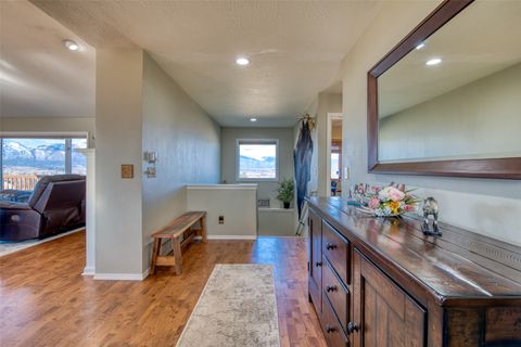 Tiny photo for 675 Warbler Lane, Corvallis, MT 59828 (MLS # 30070760)