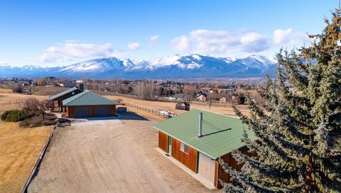 Tiny photo for 675 Warbler Lane, Corvallis, MT 59828 (MLS # 30070760)