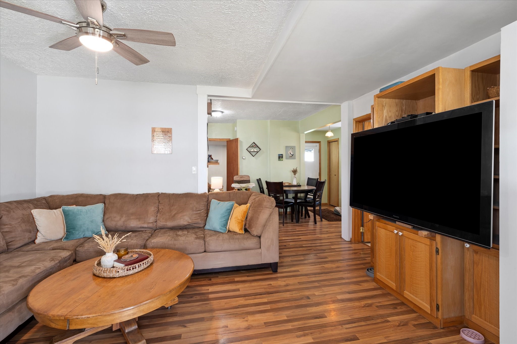 Plains, Montana 59859, United States, 3 Bedrooms Bedrooms, ,1 BathroomBathrooms,Residential,Pending,54874