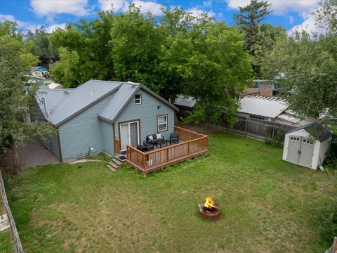Photo of 812 4th Avenue E, Columbia Falls, MT 59912 (MLS # 30053719)