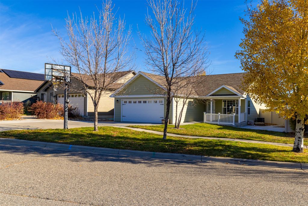 Photo of 3111 Amelia Circle, Billings, MT 59106 (MLS # 30060810)