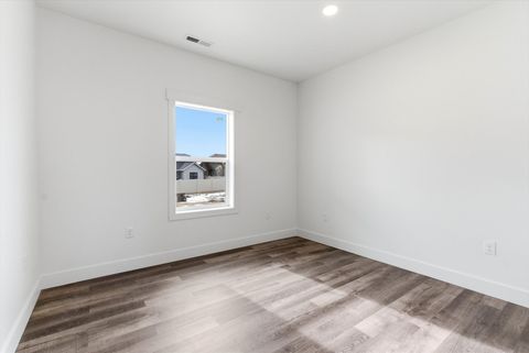 Tiny photo for 208 Junebug Court, Kalispell, MT 59901 (MLS # 30056774)