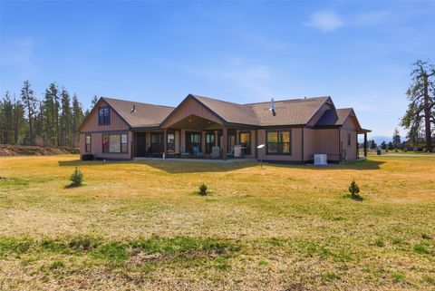 Tiny photo for 5 Towering Pine Court, Kalispell, MT 59901 (MLS # 30067468)