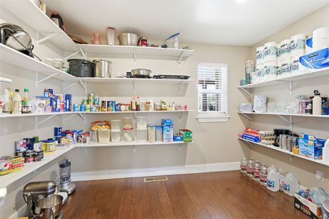 Tiny photo for 5 Towering Pine Court, Kalispell, MT 59901 (MLS # 30067468)