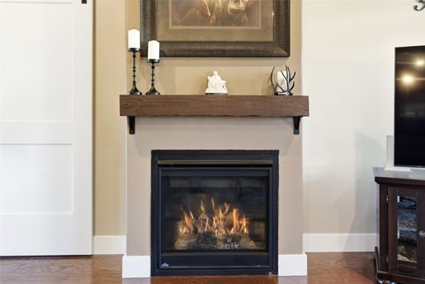 Tiny photo for 5 Towering Pine Court, Kalispell, MT 59901 (MLS # 30067468)
