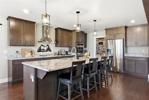 Tiny photo for 5 Towering Pine Court, Kalispell, MT 59901 (MLS # 30067468)