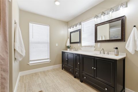 Tiny photo for 5 Towering Pine Court, Kalispell, MT 59901 (MLS # 30067468)