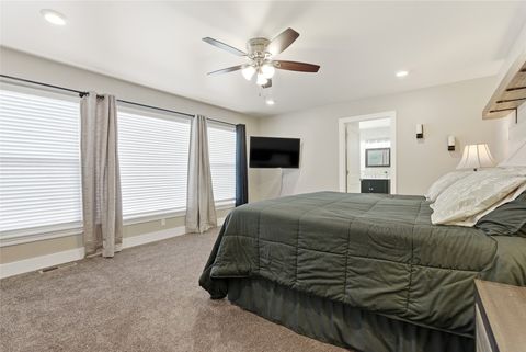 Tiny photo for 5 Towering Pine Court, Kalispell, MT 59901 (MLS # 30067468)