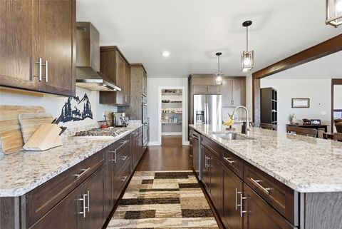 Tiny photo for 5 Towering Pine Court, Kalispell, MT 59901 (MLS # 30067468)