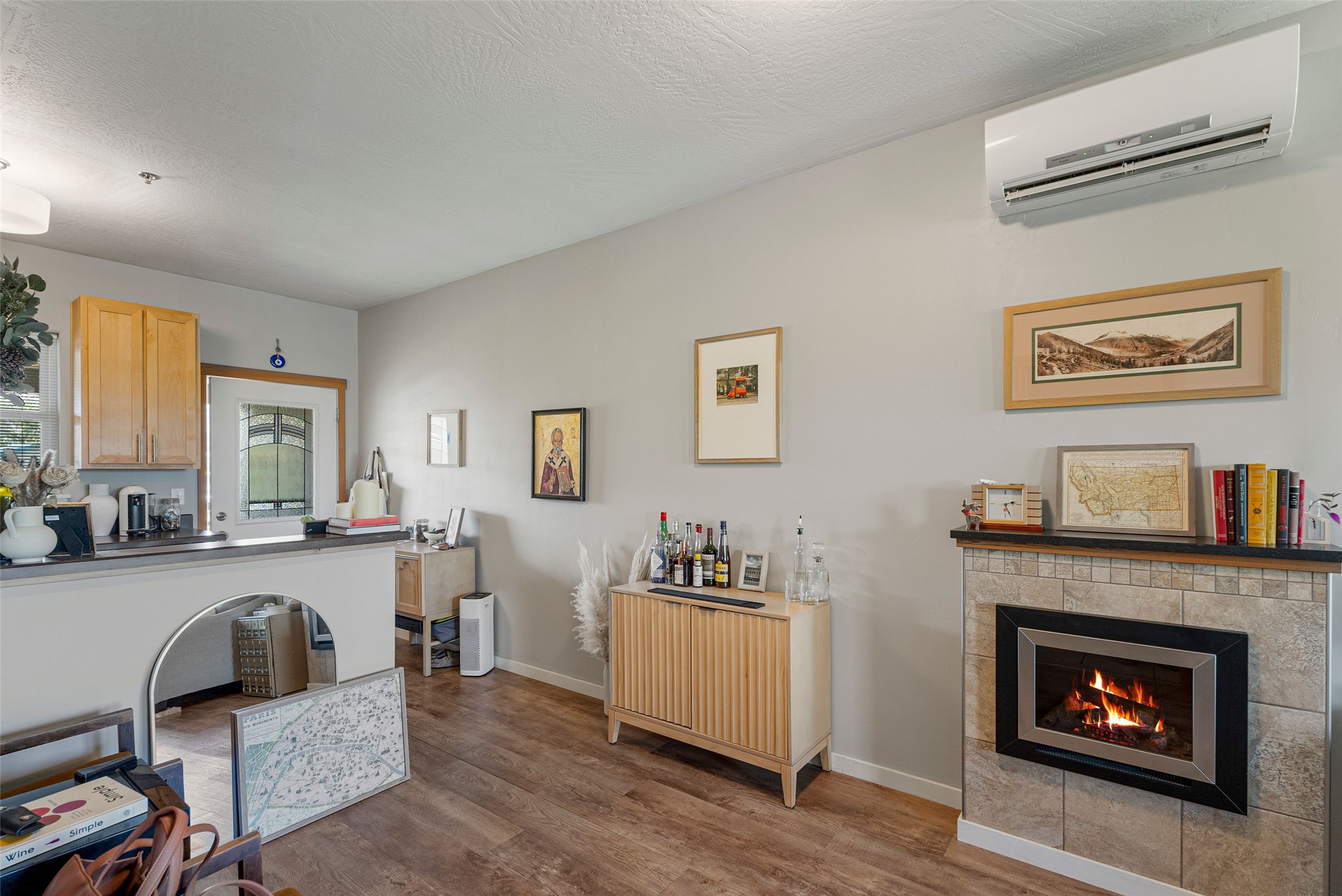 1335 Dakota Street 8