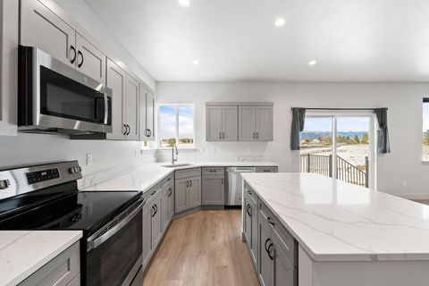 Tiny photo for 223 Cottage Drive, Kalispell, MT 59901 (MLS # 30067212)