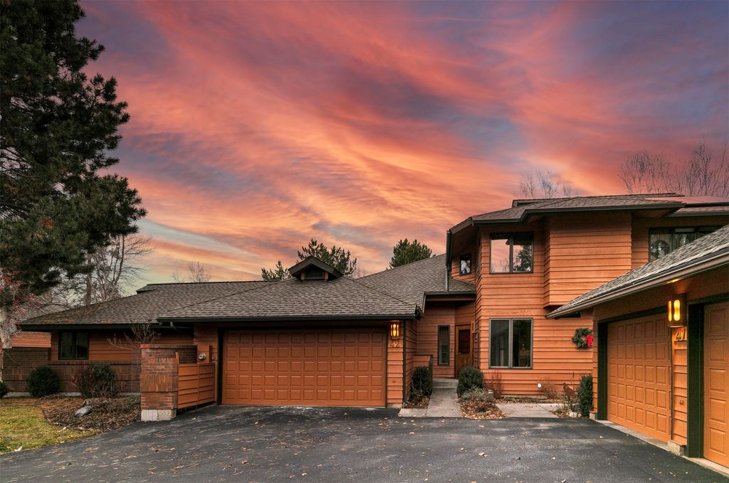 Photo of 42 Brookside Way, Missoula, MT 59802 (MLS # 30061934)