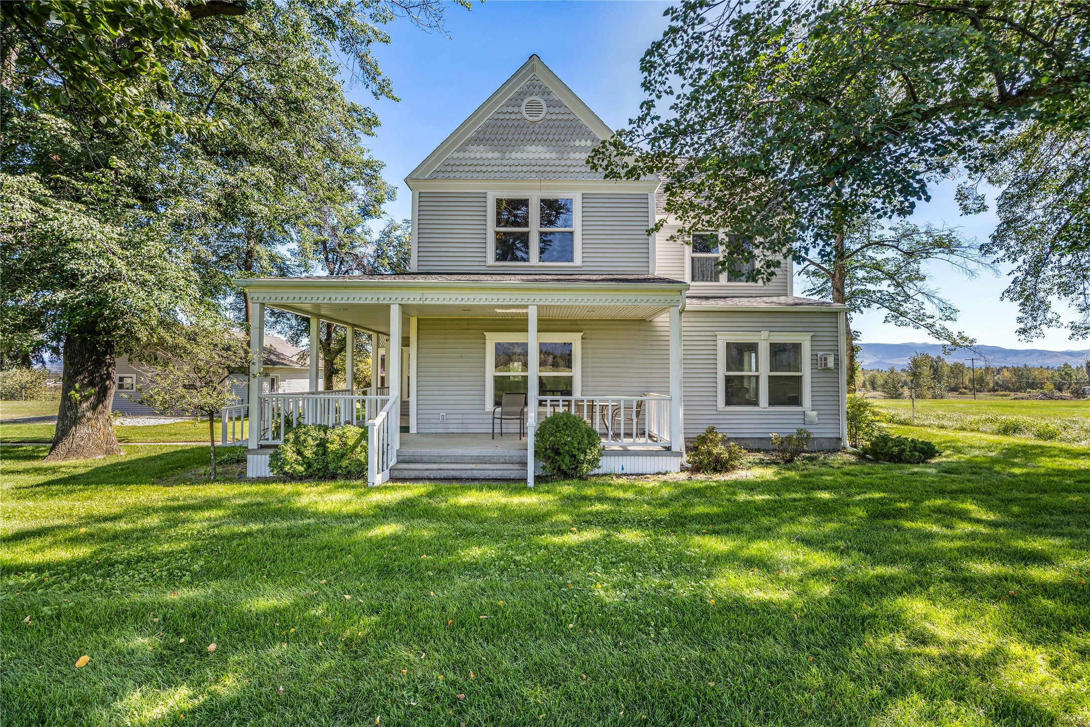 926 Orchard Drive