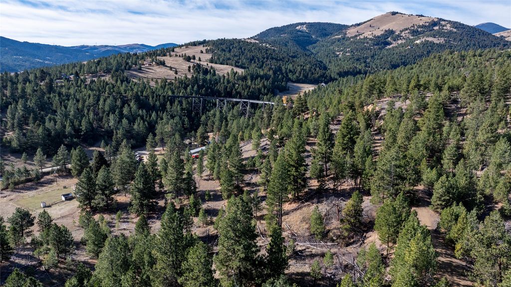 Photo of 87 Meadowlark Trail, Jefferson City, MT 59638 (MLS # 30060692)