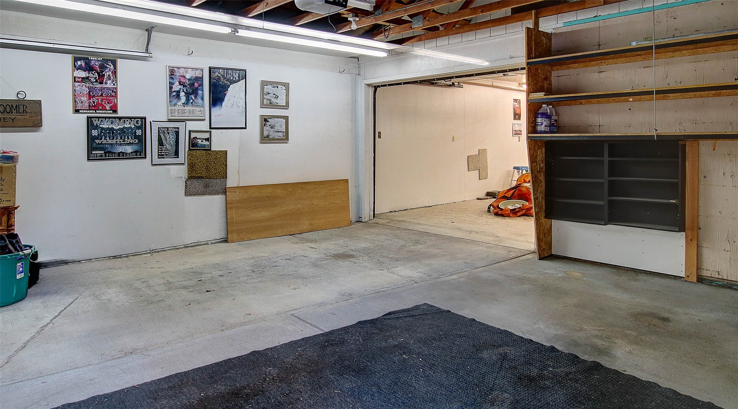 Missoula, Montana 59803, United States, 2 Bedrooms Bedrooms, ,2 BathroomsBathrooms,Residential,Pending,46823