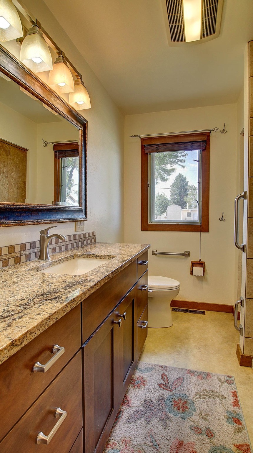 Missoula, Montana 59803, United States, 2 Bedrooms Bedrooms, ,2 BathroomsBathrooms,Residential,Pending,46823