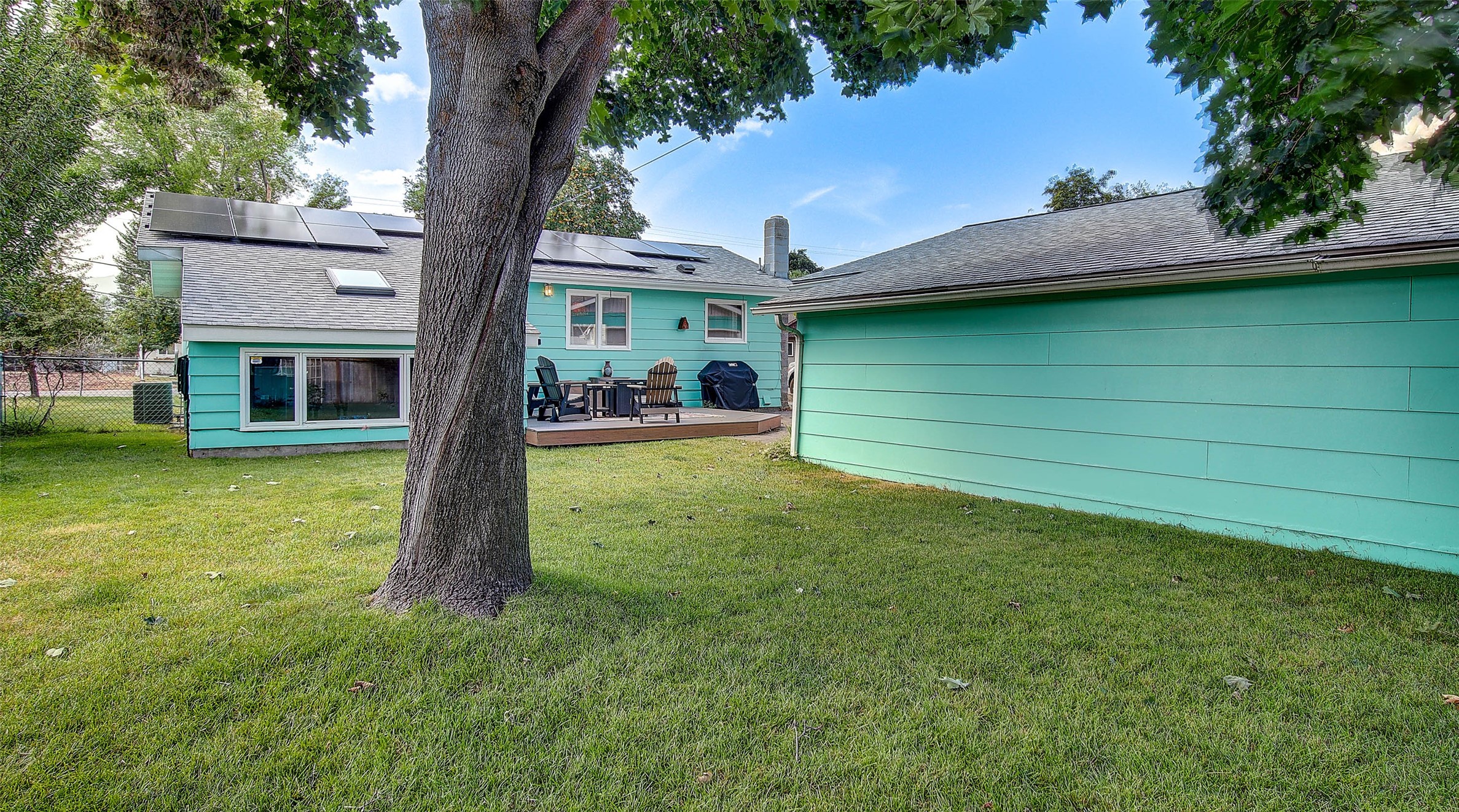 Missoula, Montana 59803, United States, 2 Bedrooms Bedrooms, ,2 BathroomsBathrooms,Residential,Pending,46823