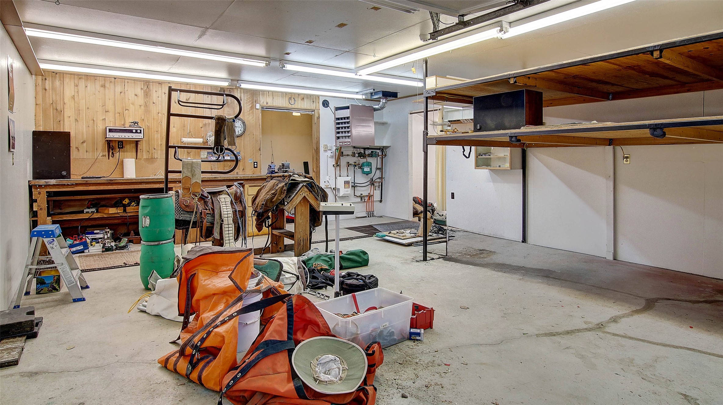 Missoula, Montana 59803, United States, 2 Bedrooms Bedrooms, ,2 BathroomsBathrooms,Residential,Pending,46823