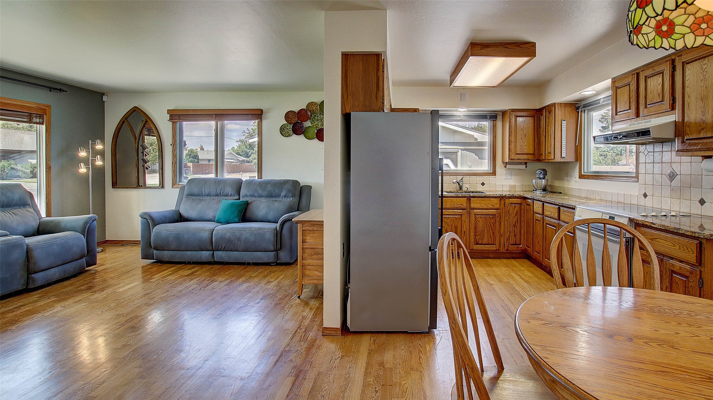 Missoula, Montana 59803, United States, 2 Bedrooms Bedrooms, ,2 BathroomsBathrooms,Residential,Pending,46823