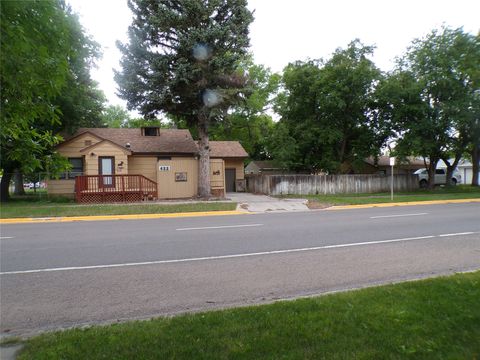 Photo of 422 15th Street S, Great Falls, MT 59405 (MLS # 30073888)