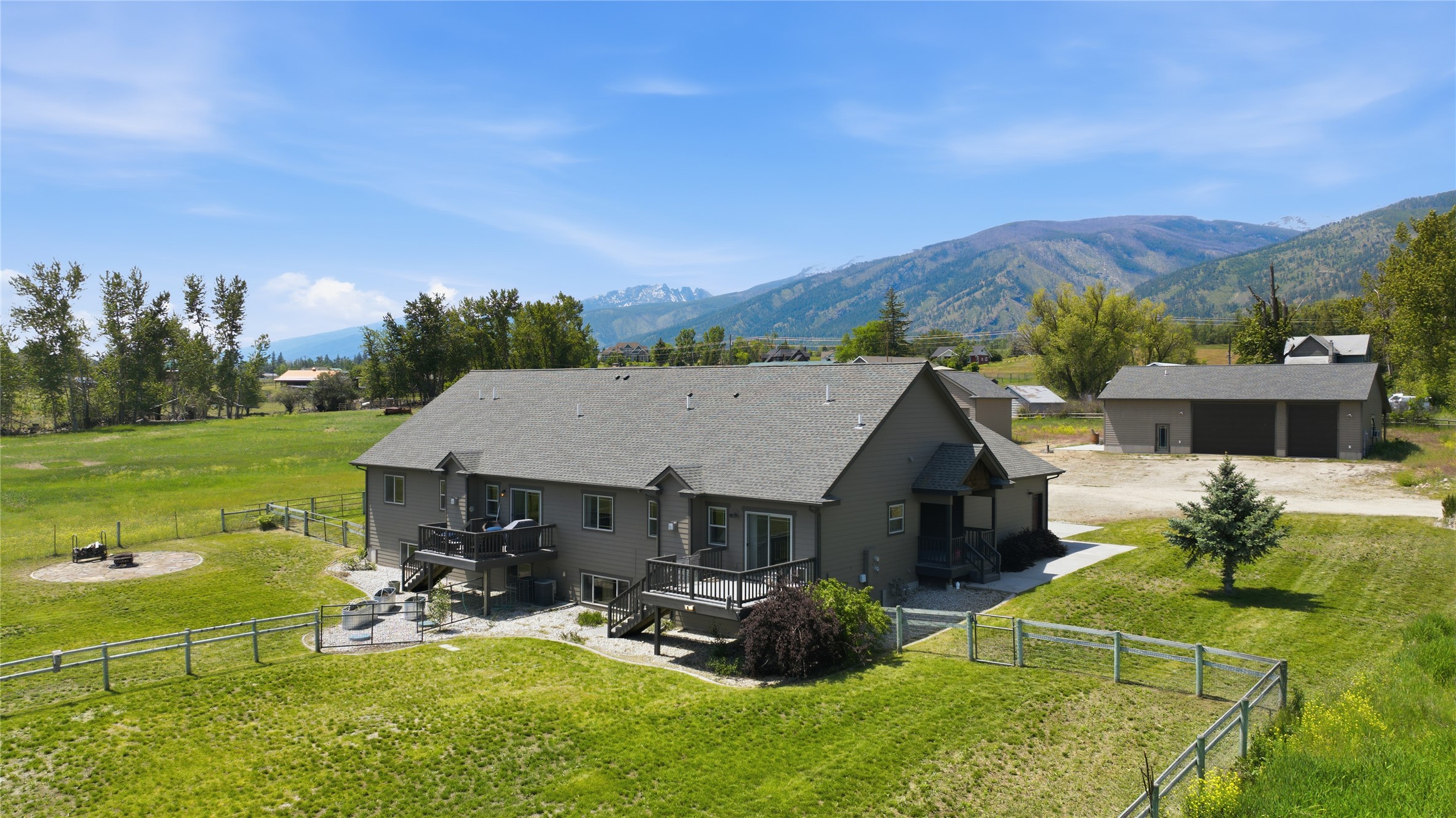 5872 & 5874 Canyon Vista Drive