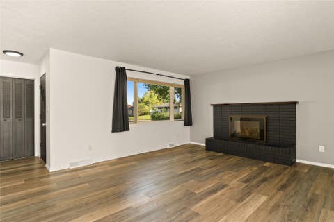 Tiny photo for 3204 5A Street NE, Great Falls, MT 59404 (MLS # 30077215)