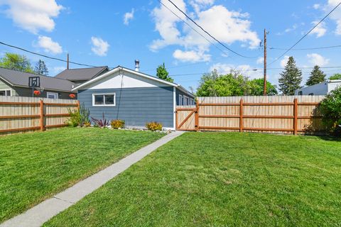 Tiny photo for 411 5th Avenue W, Kalispell, MT 59901 (MLS # 30071284)