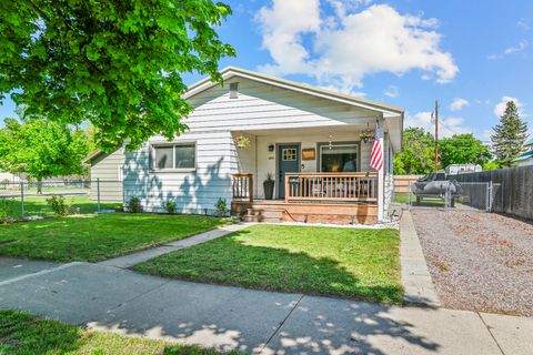 Tiny photo for 411 5th Avenue W, Kalispell, MT 59901 (MLS # 30071284)