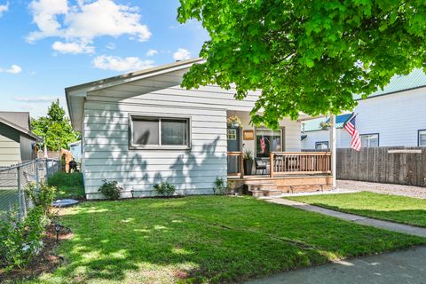 Tiny photo for 411 5th Avenue W, Kalispell, MT 59901 (MLS # 30071284)