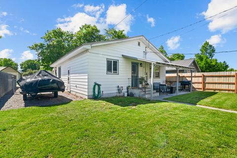 Tiny photo for 411 5th Avenue W, Kalispell, MT 59901 (MLS # 30071284)