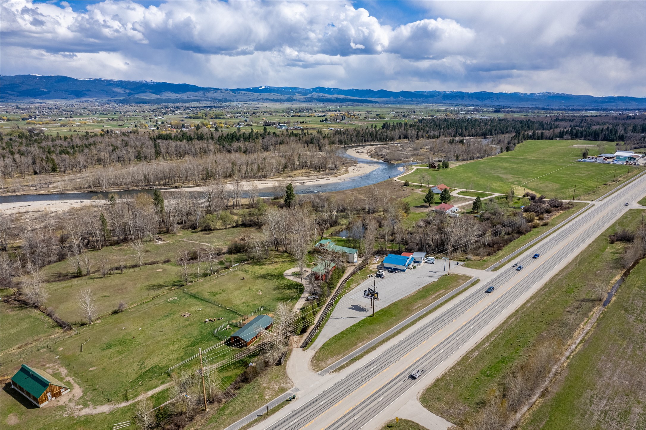 Victor, Montana 59875, United States, ,Commercial,Active,59687