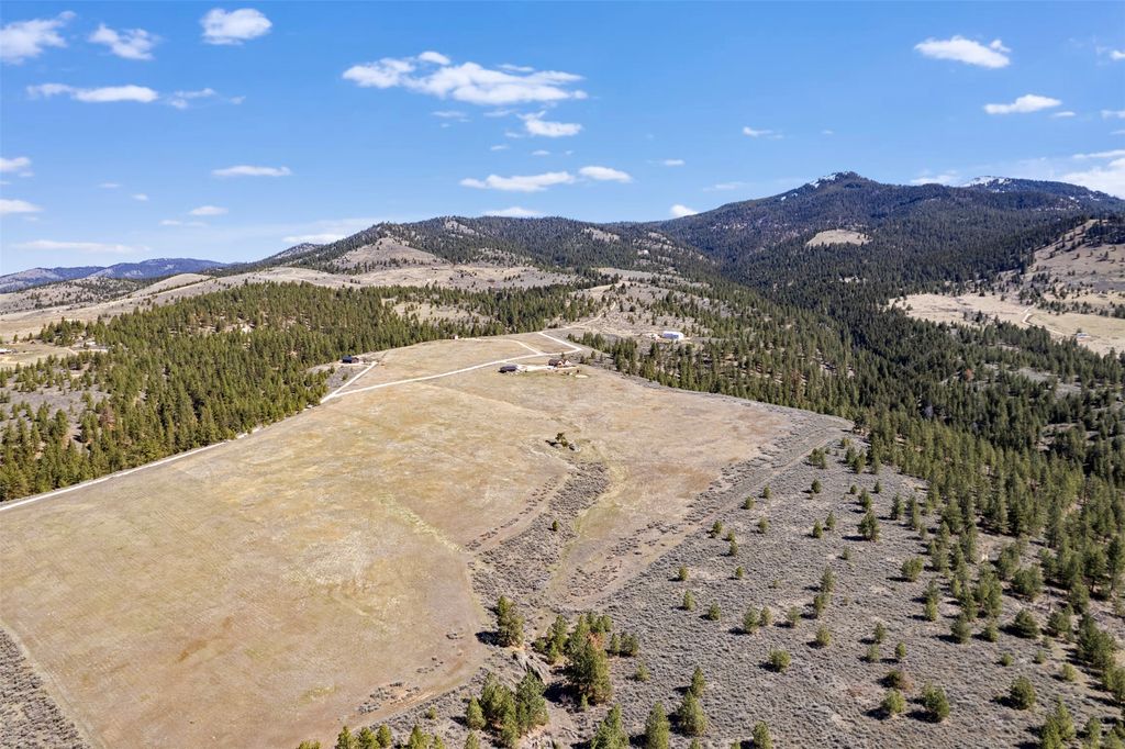 Photo of Tract 271 Sapphire Ranch Trail, Corvallis, MT 59828 (MLS # 30068165)