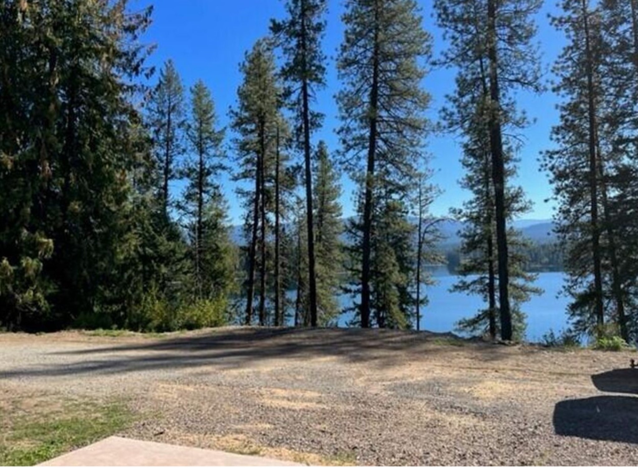 4 Lake Drive