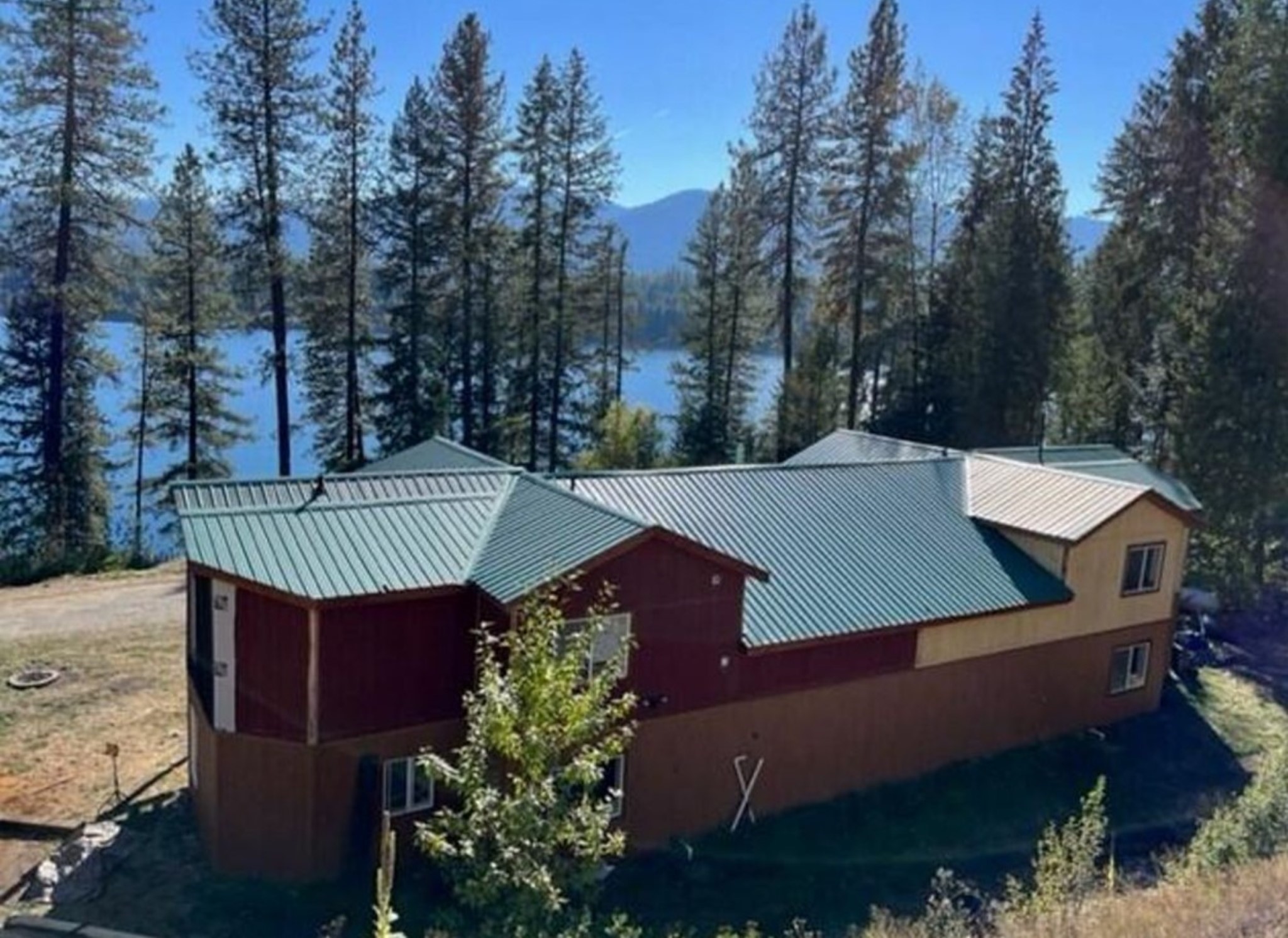 4 Lake Drive