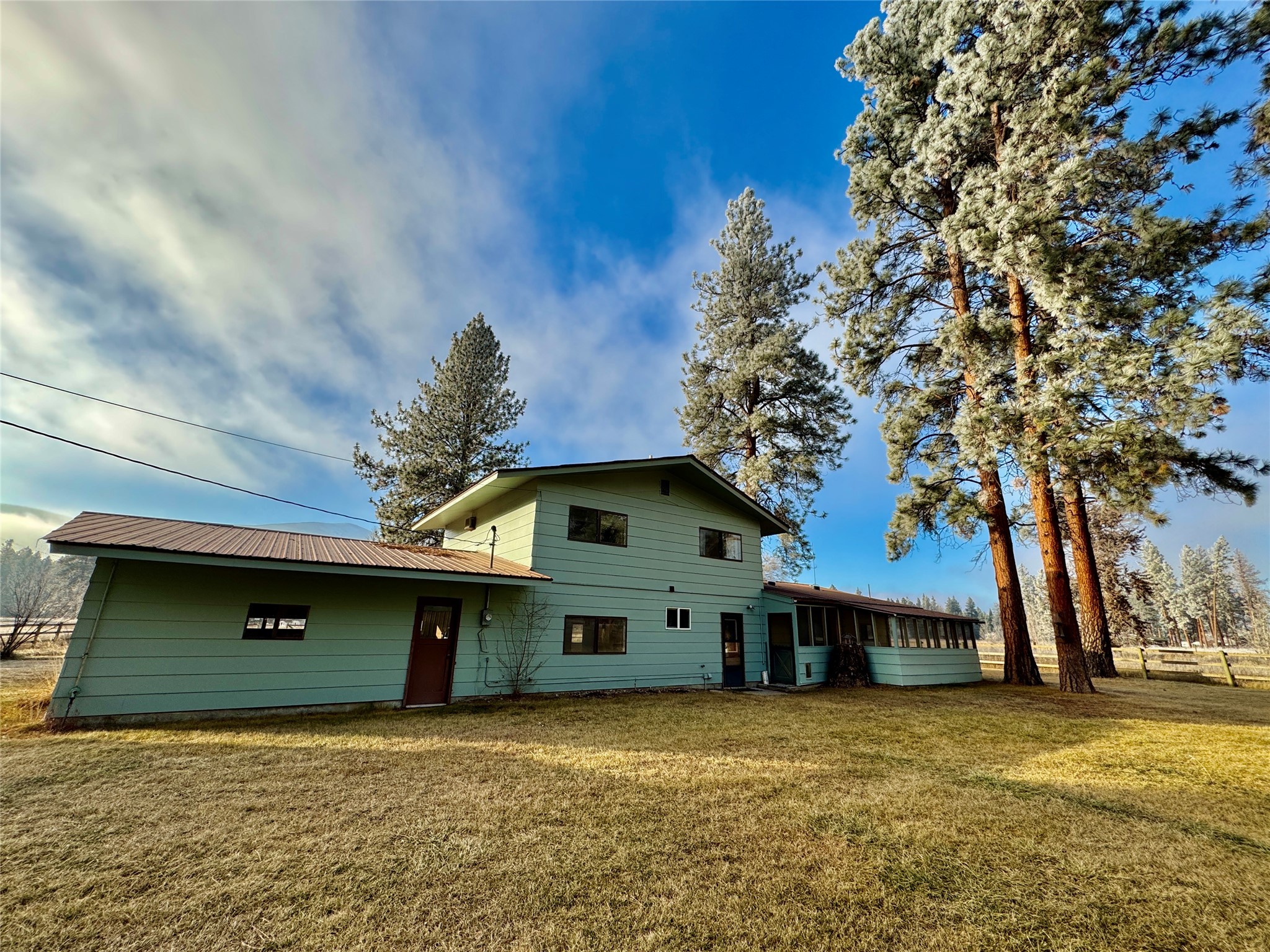 3600 E Carlton Creek Road