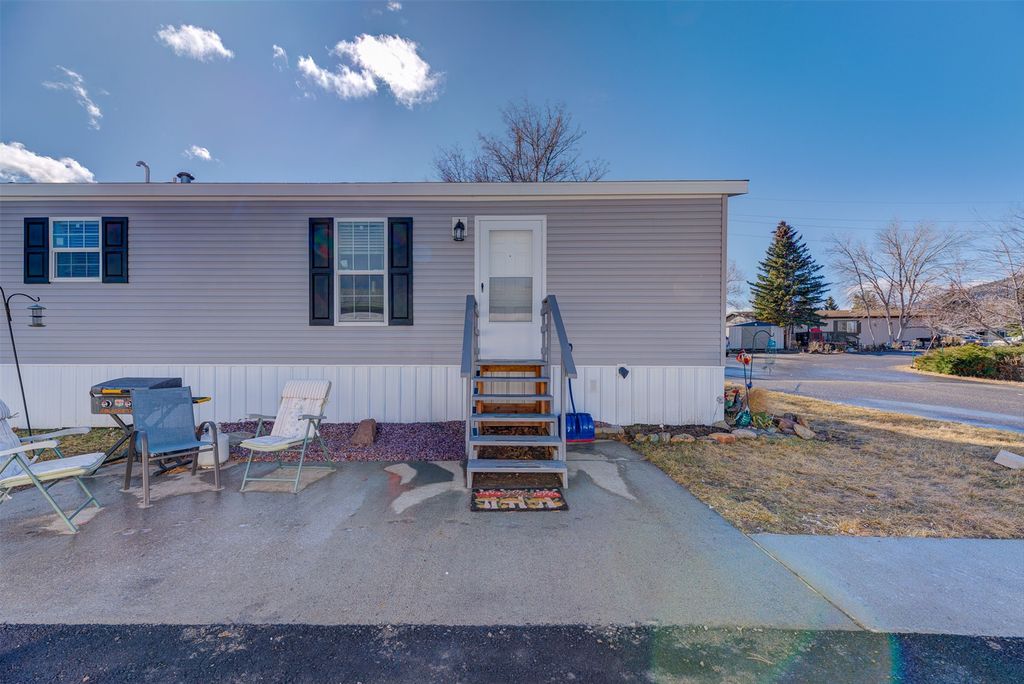 Photo of 3000 Villard Avenue #127A, Helena, MT 59601 (MLS # 30065179)