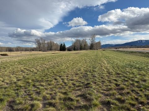 Photo of NHN US Hwy 212, Red Lodge, MT 59068 (MLS # 30069065)
