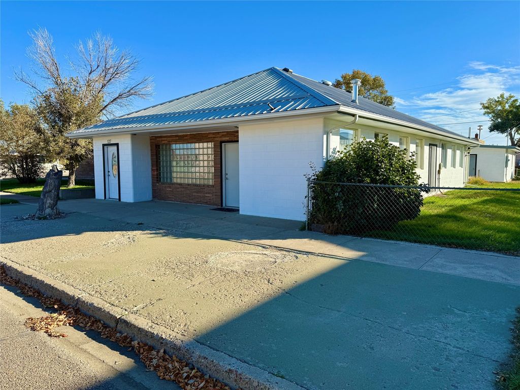 Photo of 127 Main Street, Chester, MT 59522 (MLS # 30057494)